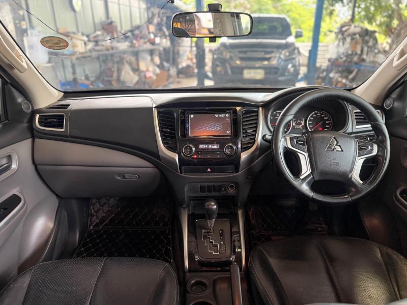 TRITON PLUS 4DR 2.4 GLS LTD , AT 