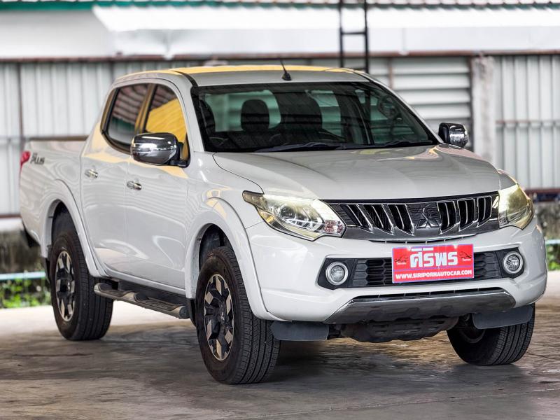 TRITON PLUS 4DR 2.4 GLS LTD , AT 