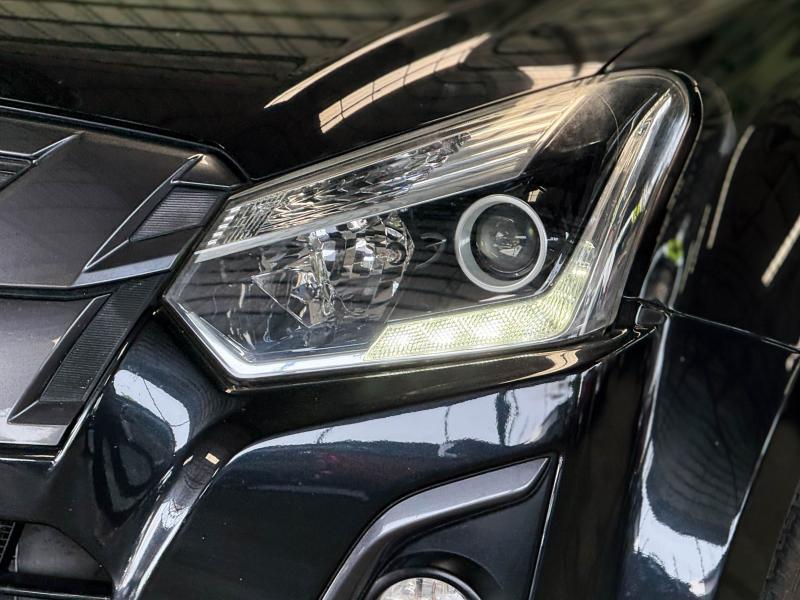D-MAX X-SERIES CAB 1.9 Ddi iNSIGHT