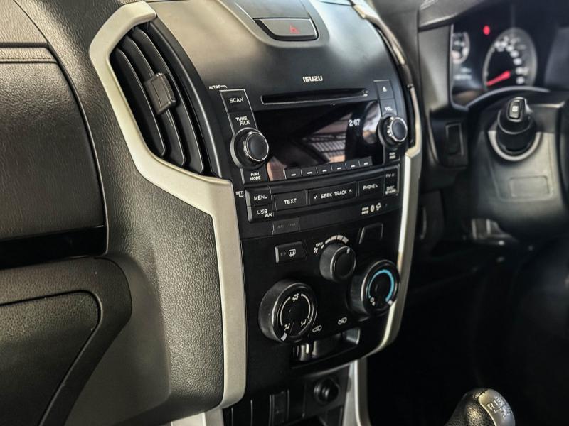 D-MAX 4DR 1.9 Z Ddi DA HI LANDER