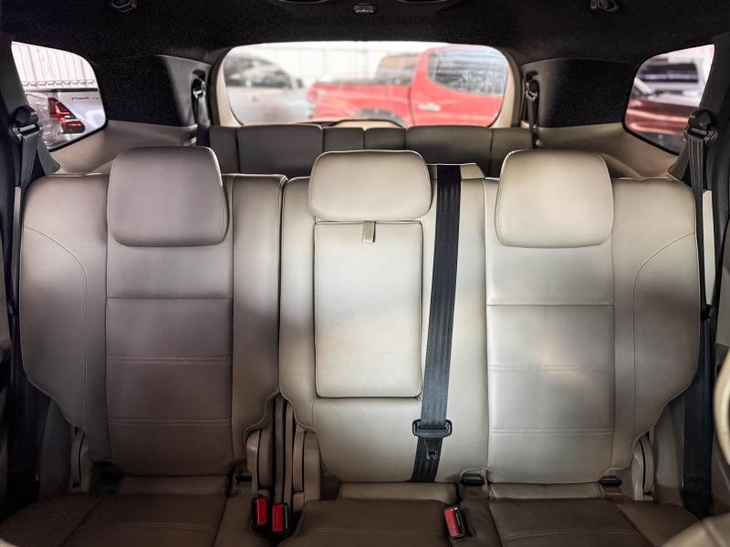EVEREST 3.2 TITANIUM 4WD 
