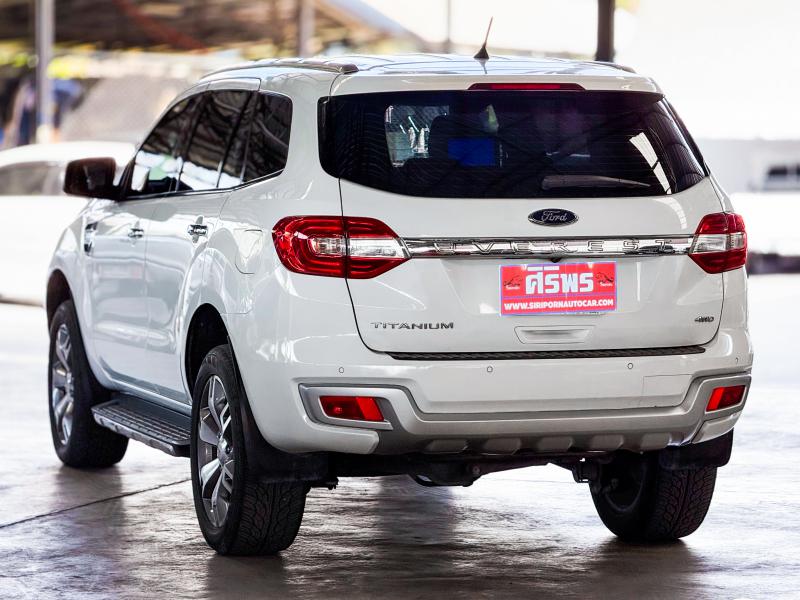 EVEREST 3.2 TITANIUM 4WD 