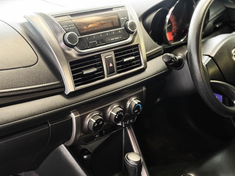 YARIS HACTHBACK 1.2 E CVT