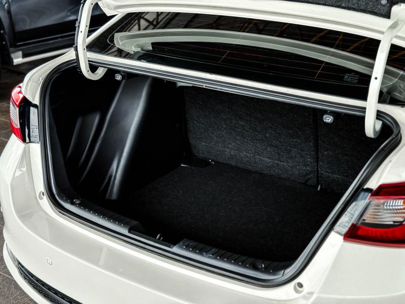 MAZDA 1.3 S SKYACTIV G
