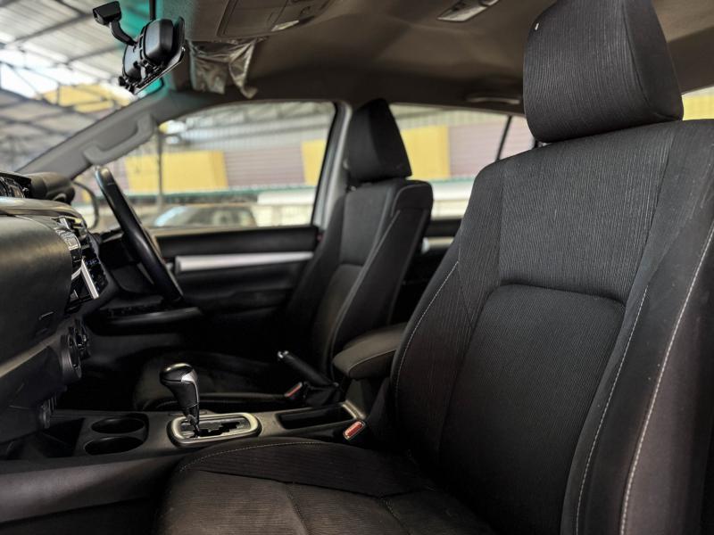 HILUX REVO 4DR 2.4 E PRERUNNER 