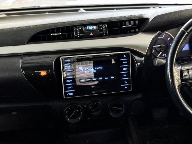 HILUX REVO 4DR 2.4 E PRERUNNER 