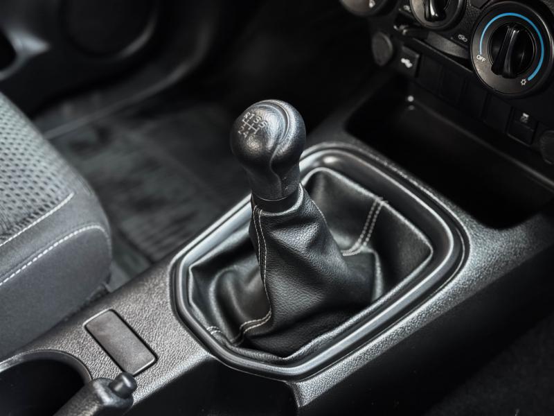 REVO CAB 2.4 ENTRY ZEDITION