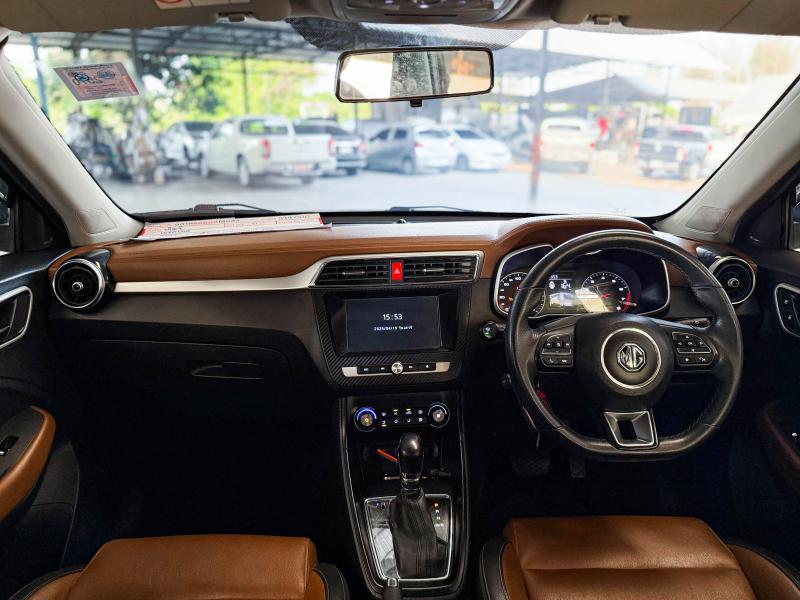 MG ZS 1.5 X SUNROOF