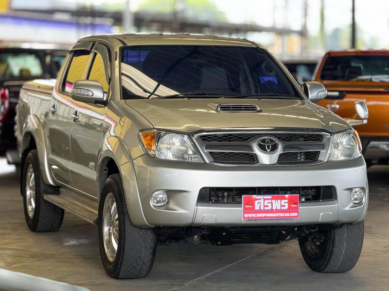 VIGO 4DR 2.5 E 4X4 PRERUNNER