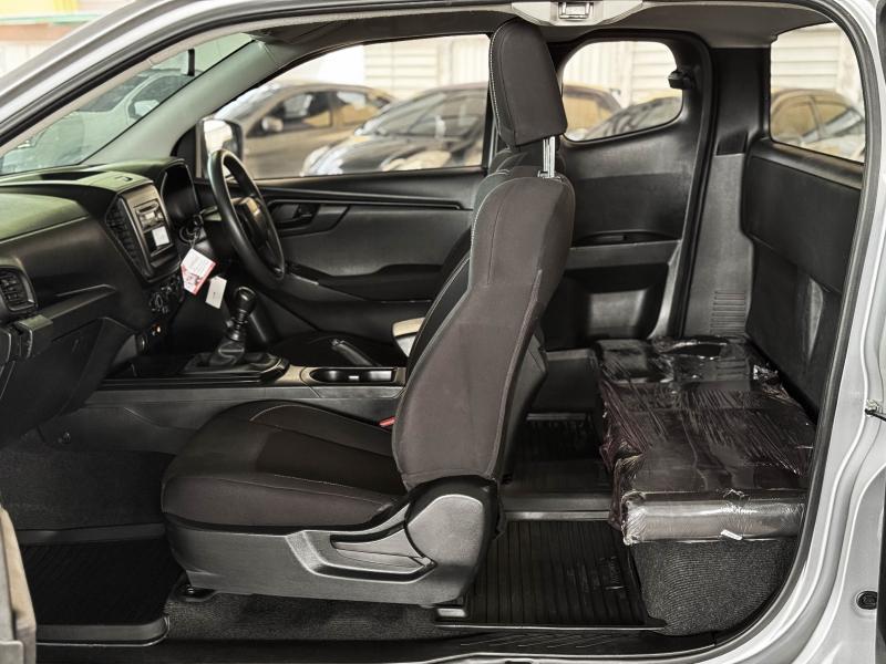 D-MAX SPACE CAB 1.9 S