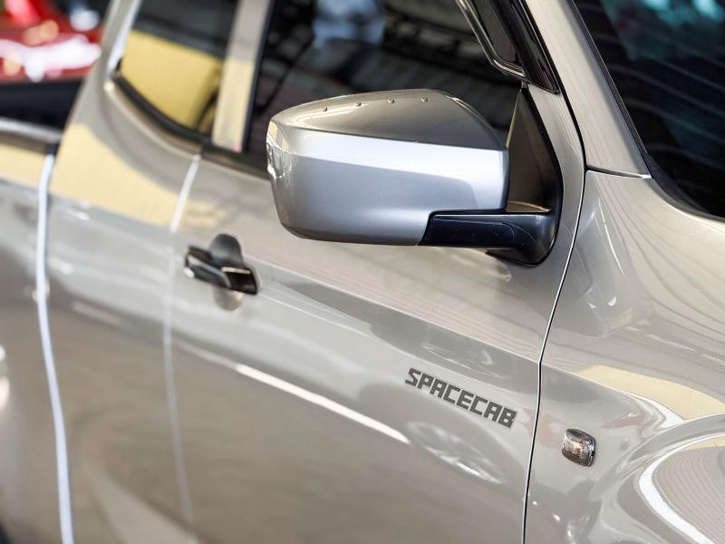 D-MAX SPACE CAB 1.9 S