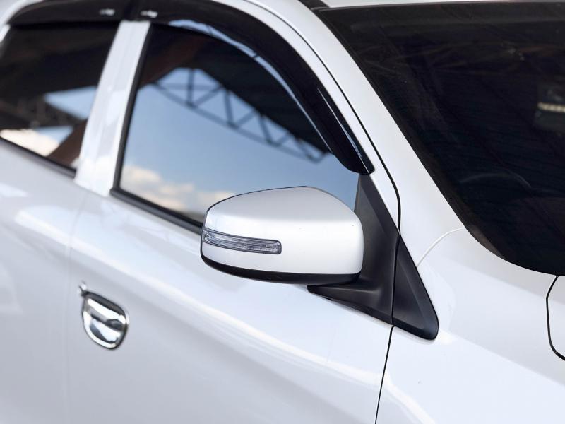 MIRAGE 1.2 GLX CVT