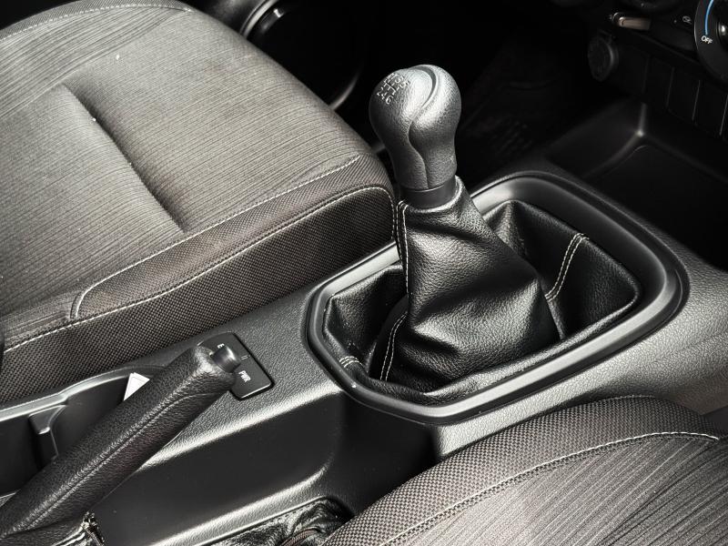 REVO 4DR 2.4 ENTRY ZEDITION