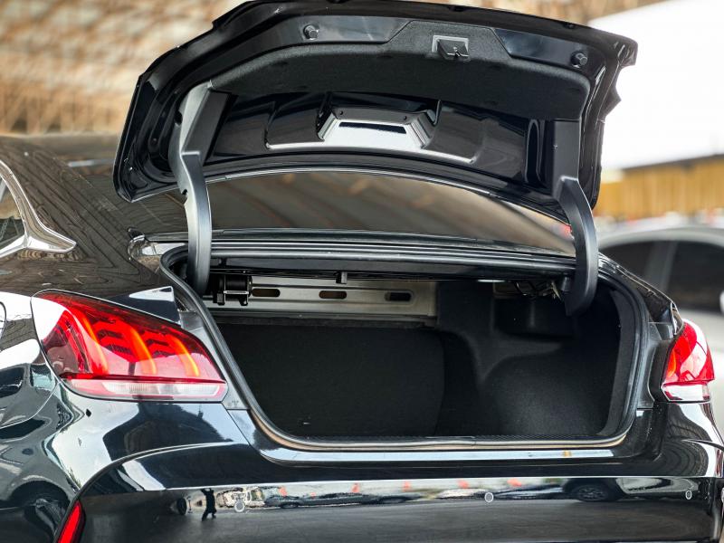 MG 5 1.5 X i-SMART SUNROOF