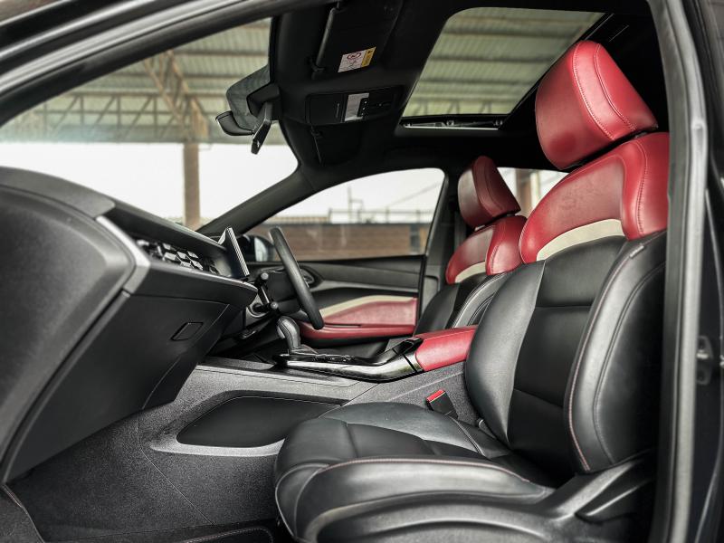 MG 5 1.5 X i-SMART SUNROOF