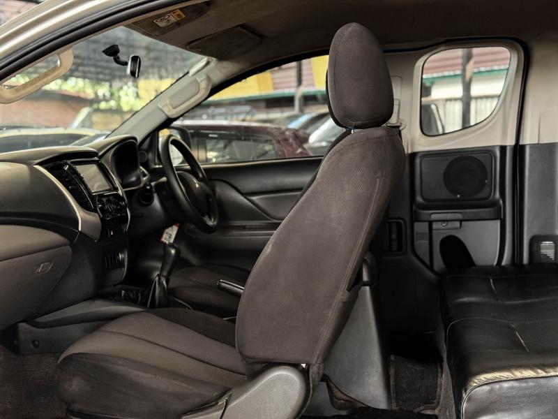 TRITON MEGA CAB 2.4 GLS PLUS