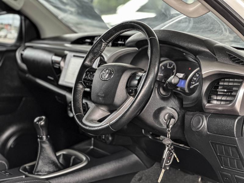 REVO 4DR 2.4E 4X4 DIFF-LOCK 