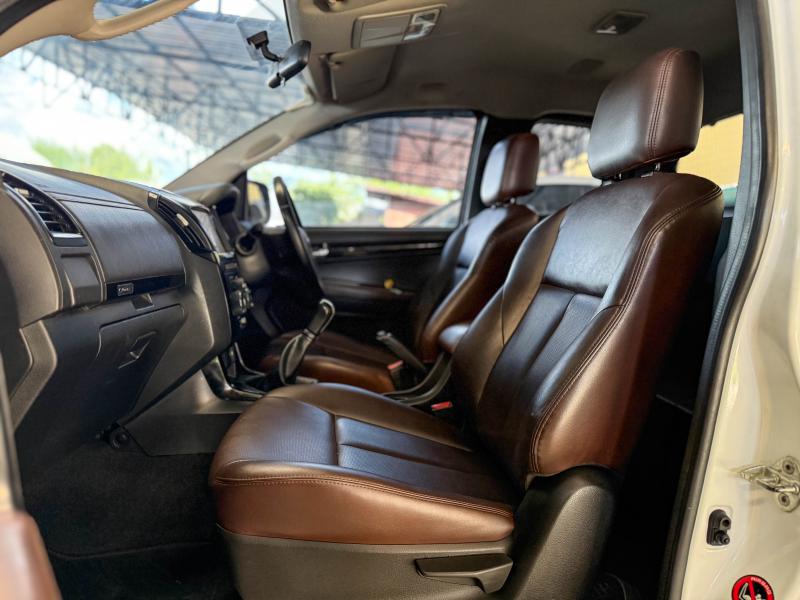 D-MAX CAB 3.0 Z Ddi DA HI LANDER