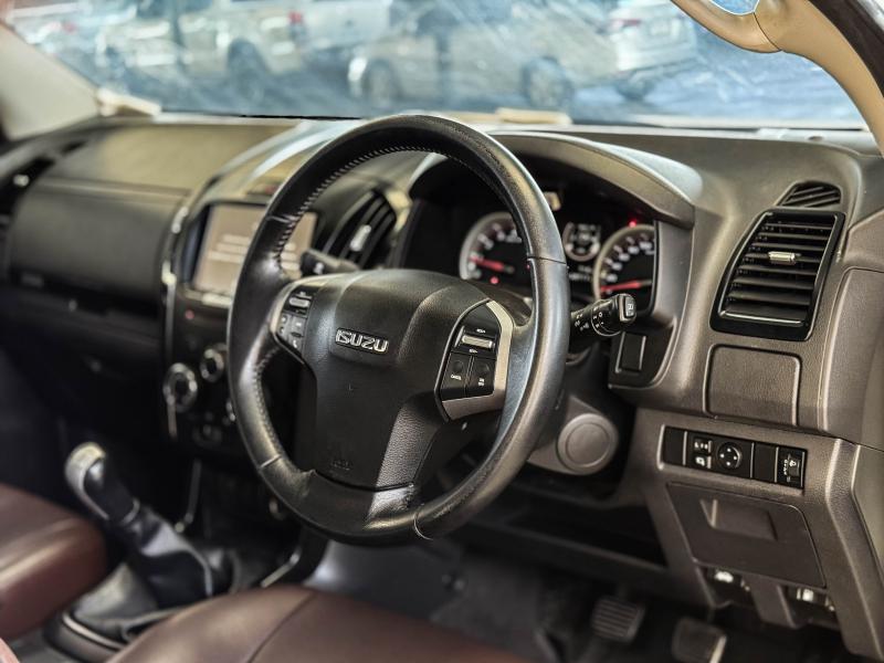 D-MAX CAB 3.0 Z Ddi DA HI LANDER