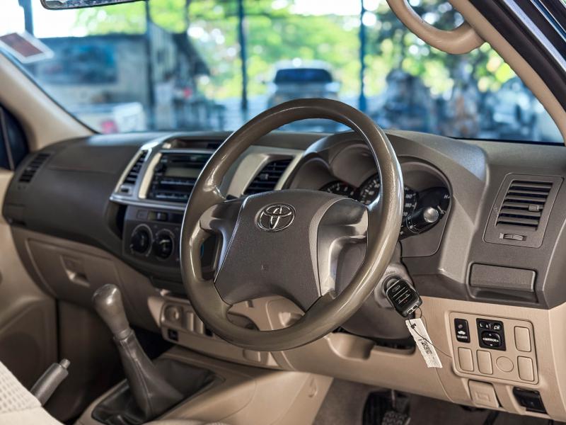 VIGO CHAMP CAB 2.5E PRERUNNER