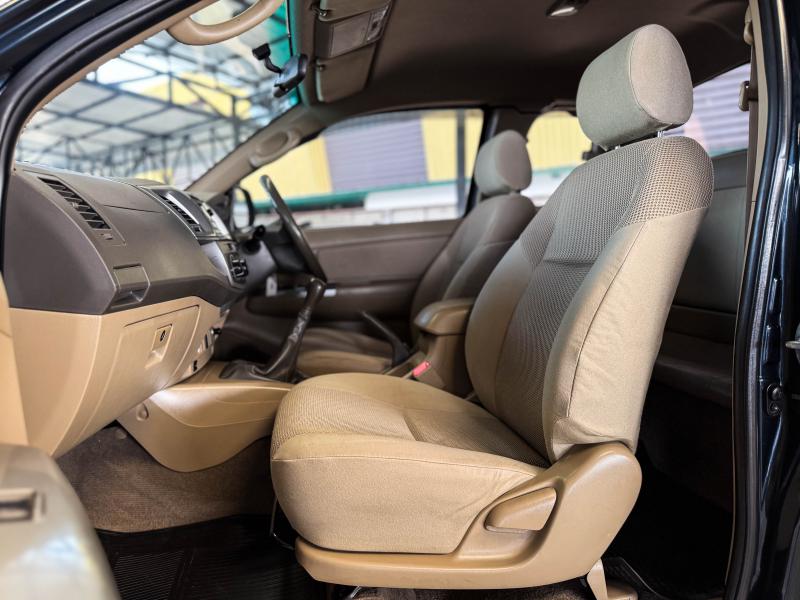 VIGO CHAMP CAB 2.5E PRERUNNER