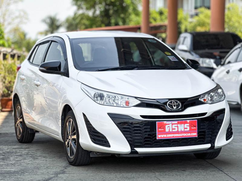 YARIS HATCHBACK 1.2 MID 