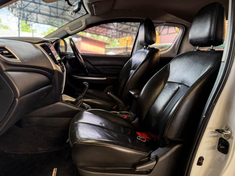 TRITON MEGA CAB 2.4 GT PLUS