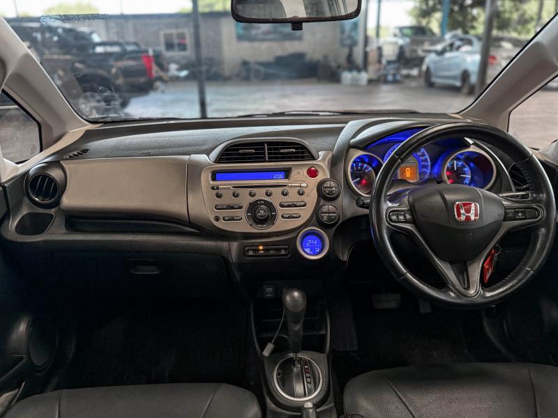 JAZZ 1.3 HYBRID