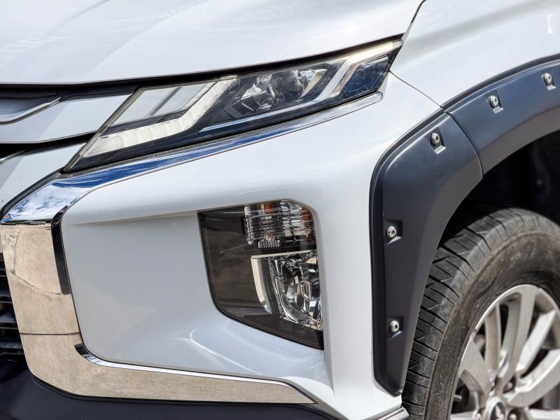 TRITON PLUS MEGA CAB 2.4 GLX MIVEC