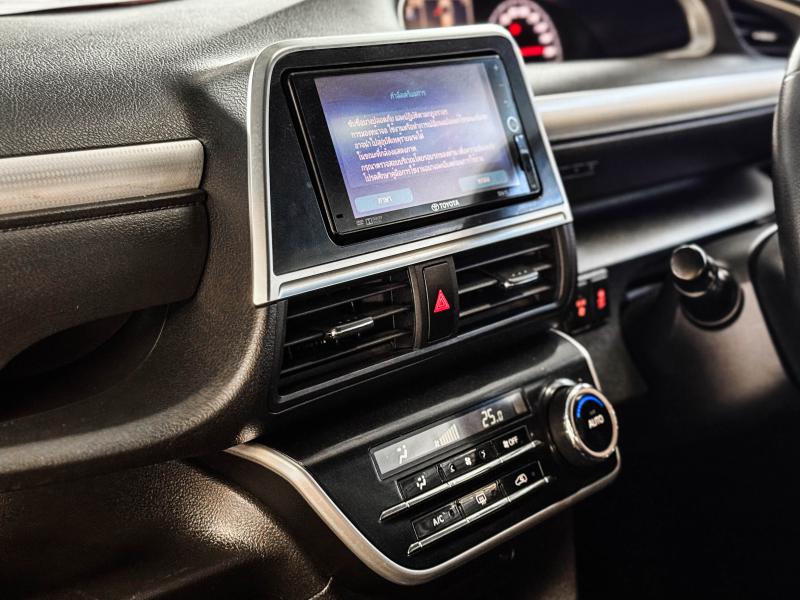 SIENTA 1.5 V