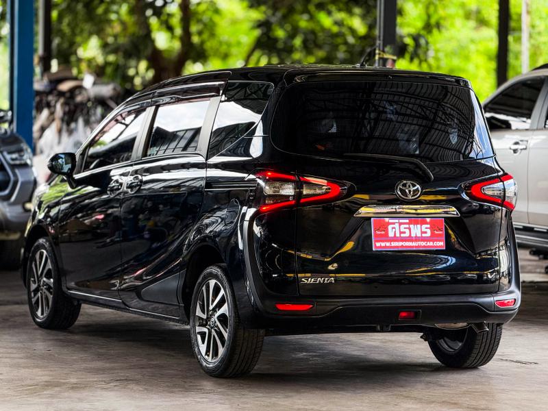 SIENTA 1.5 V