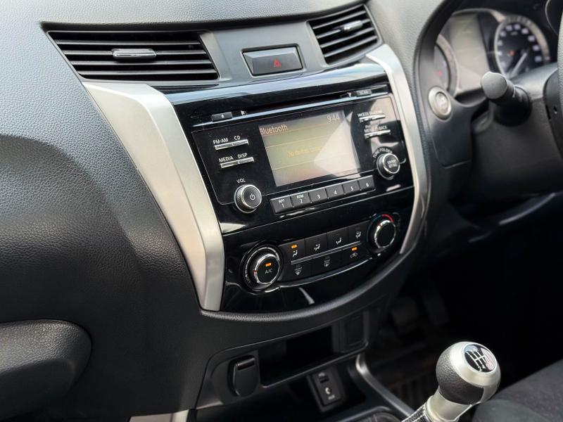 NAVARA NP300 KINGCAB 2.5 E 