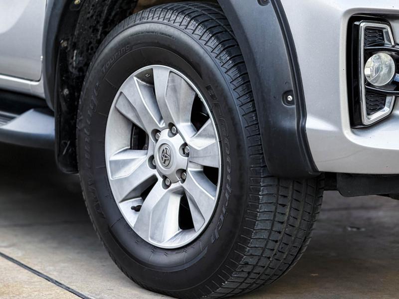 HILUX REVO 4DR 2.4E PRERUNNER