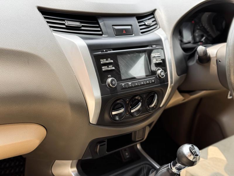 NAVARA KINGCAB 2.5E