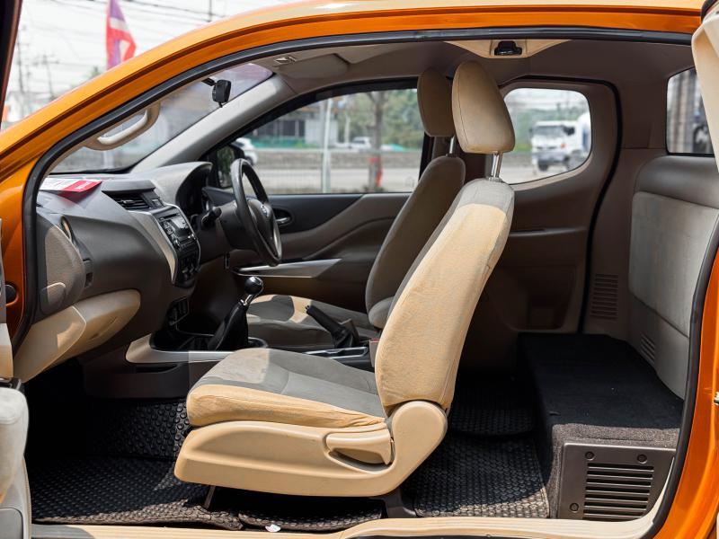 NAVARA KINGCAB 2.5E