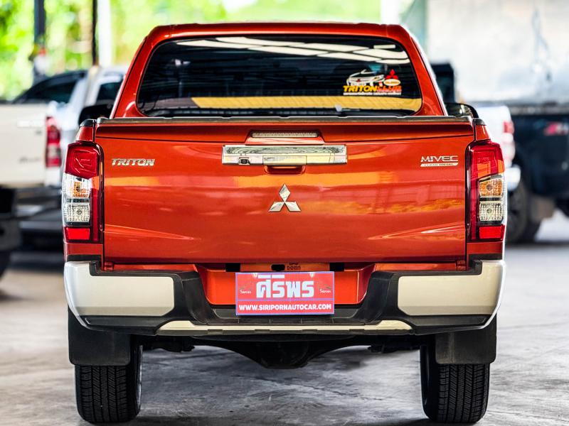 TRITON PLUS MEGA CAB 2.4 GT 2WD