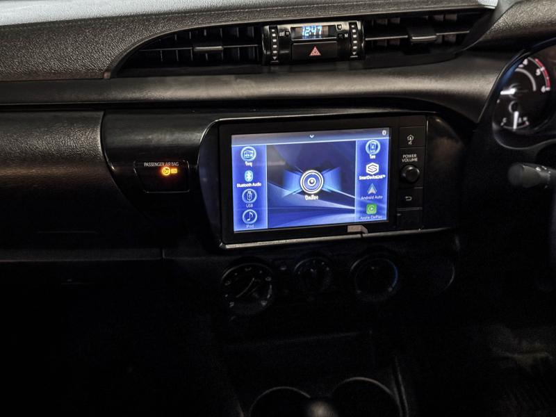 REVO 4DR 2.4 ENTRY ZEDITION