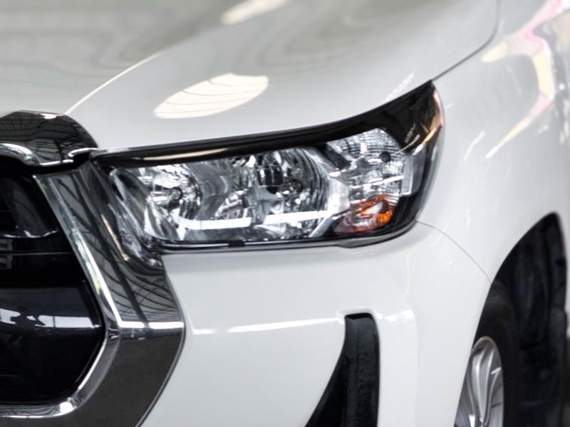 REVO 4DR 2.4 ENTRY ZEDITION