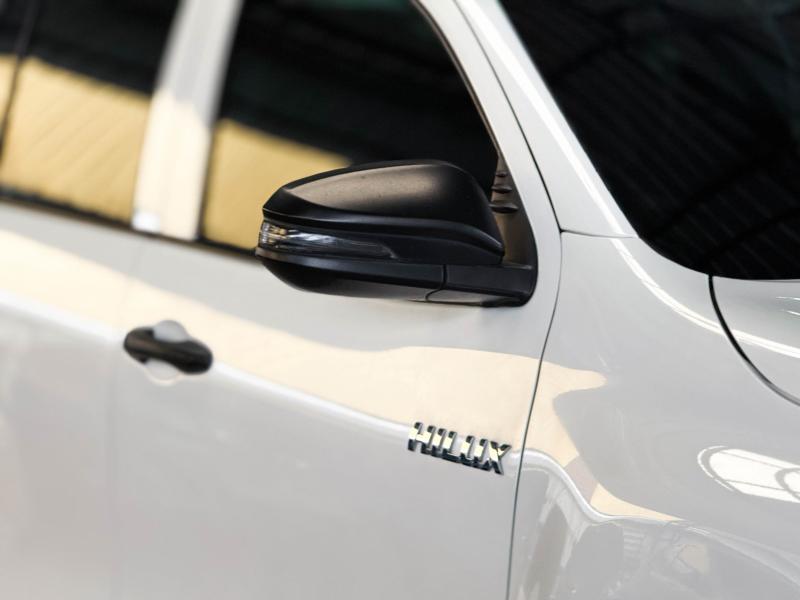 REVO 4DR 2.4 ENTRY ZEDITION