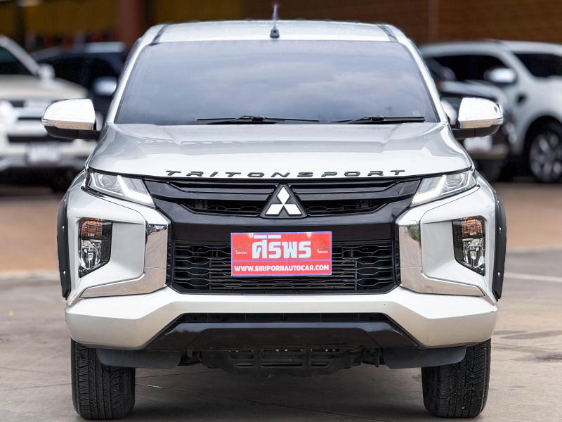 TRITON PLUS MEGA CAB 2.4 GLS MIVEC