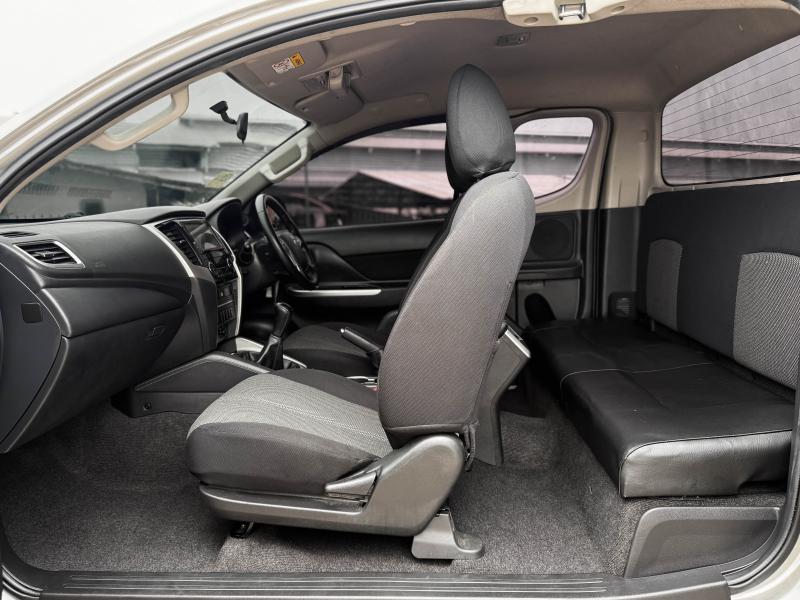 TRITON PLUS MEGA CAB 2.4 GLS MIVEC