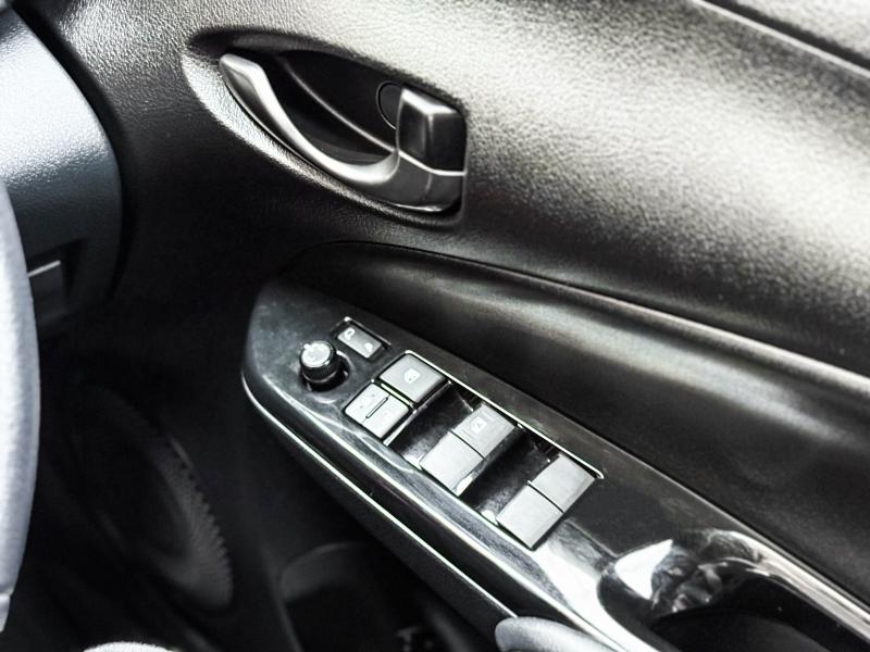 YARIS ATIV 1.2 SPOT CVT 