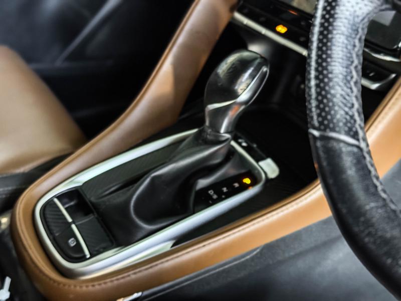 MG ZS 1.5 X SUNROOF i-SMART CVT 