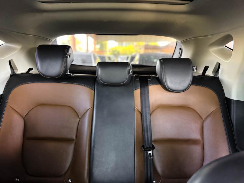 MG ZS 1.5 X SUNROOF i-SMART CVT 