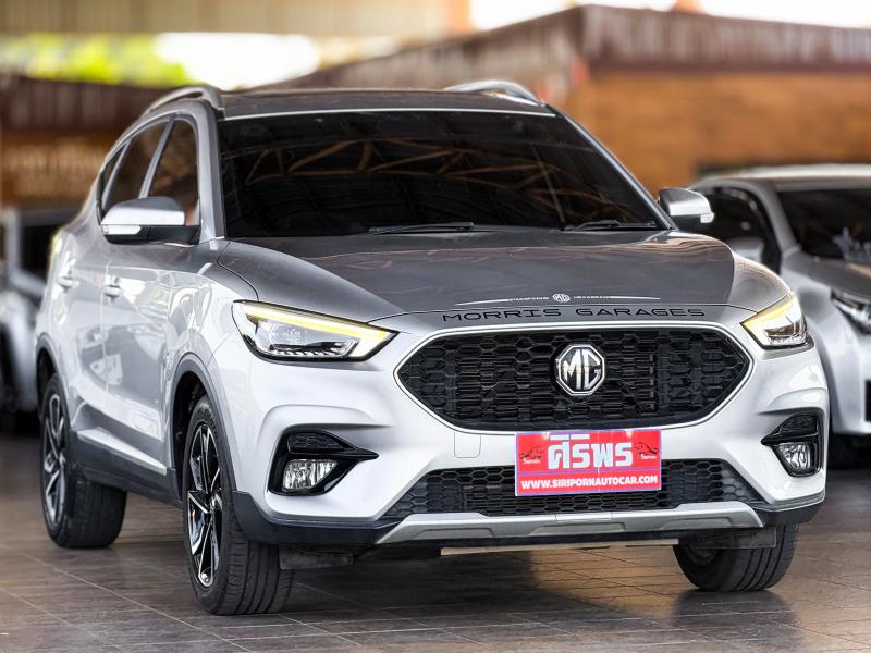 MG ZS 1.5 X SUNROOF i-SMART CVT 