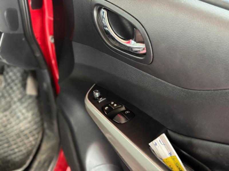 NAVARA KINGCAB 2.5E BLACK EDITION