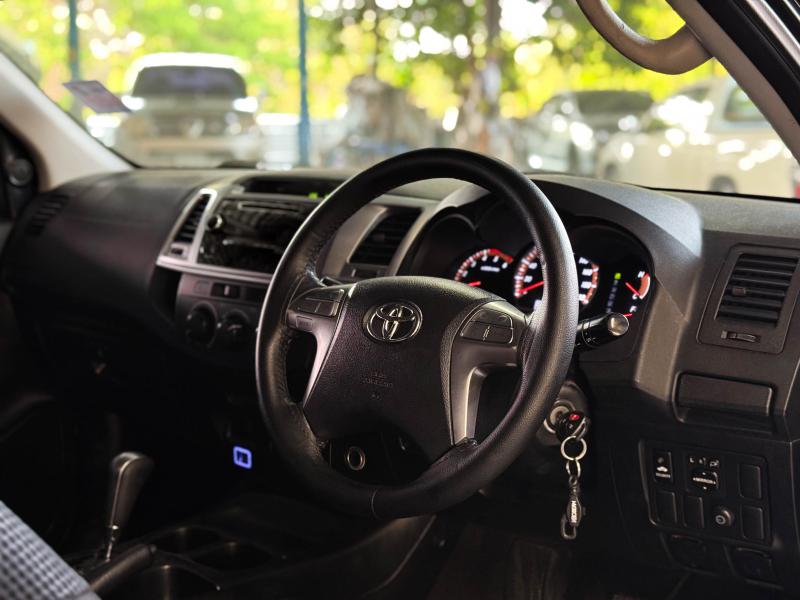 VIGO CHAMP CAB 2.5G PRERUNNER 