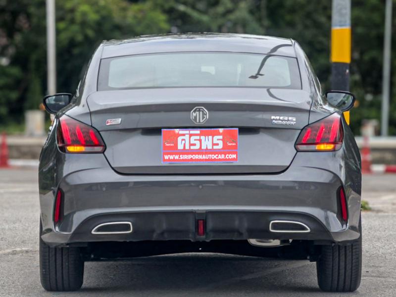 MG 5 1.5 X SUNROOF i-SMART