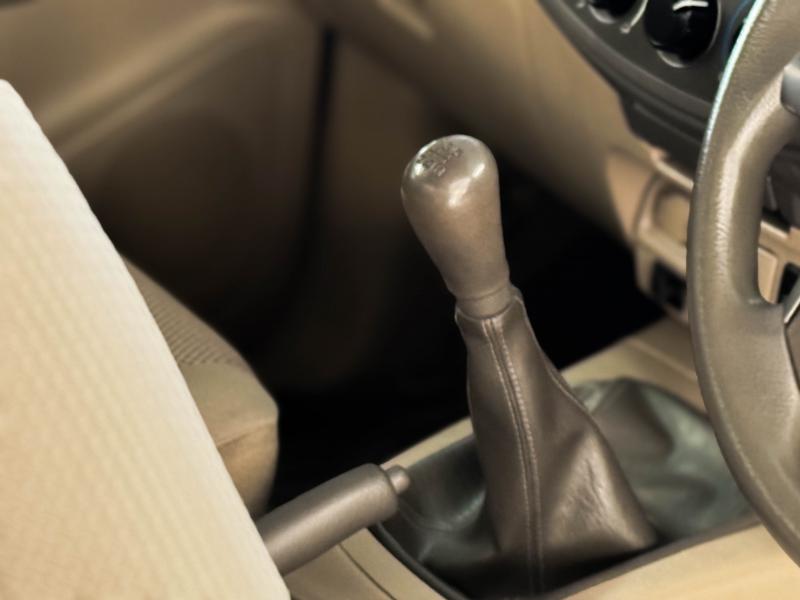 VIGO CHAMP CAB 2.5 E