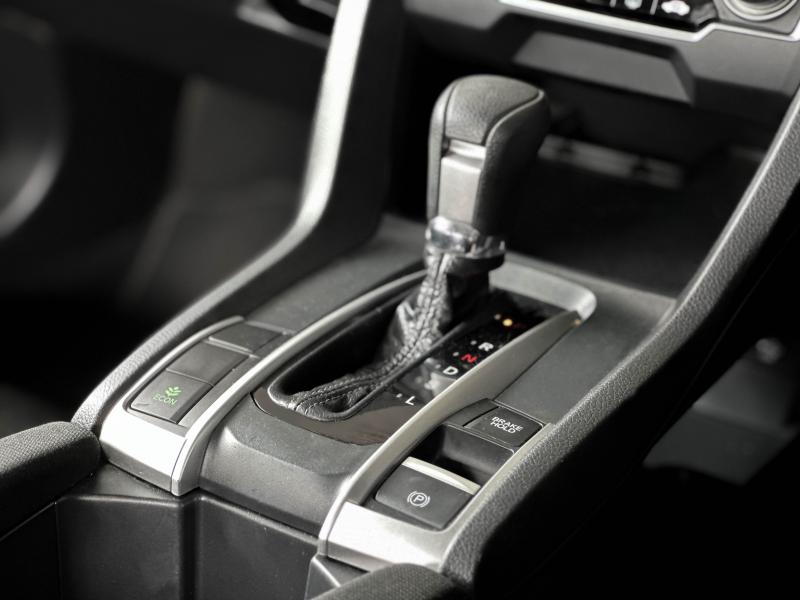 CIVIC FC 1.8 E i-VTEC